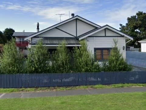 12 Queens Road, Elgin, Gisborne - Carousel 1