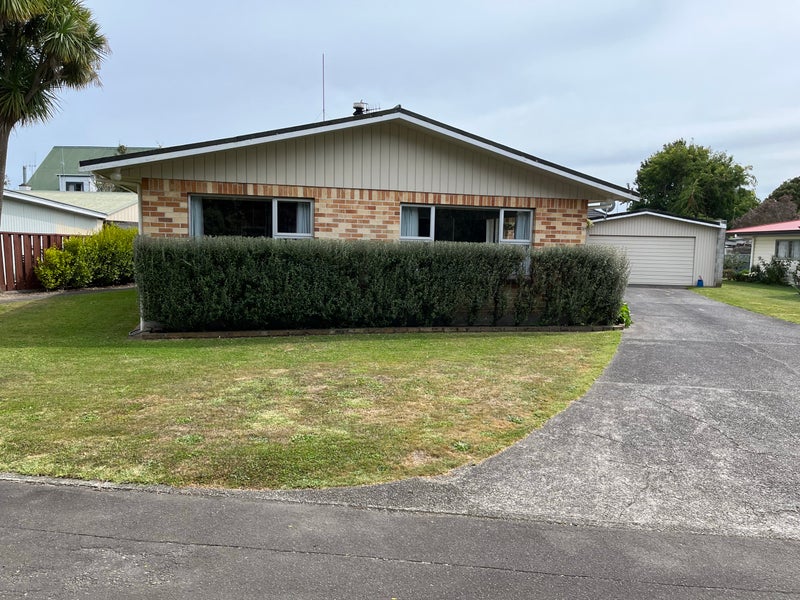389 Ruahine Street, Terrace End, Palmerston North - Carousel 1