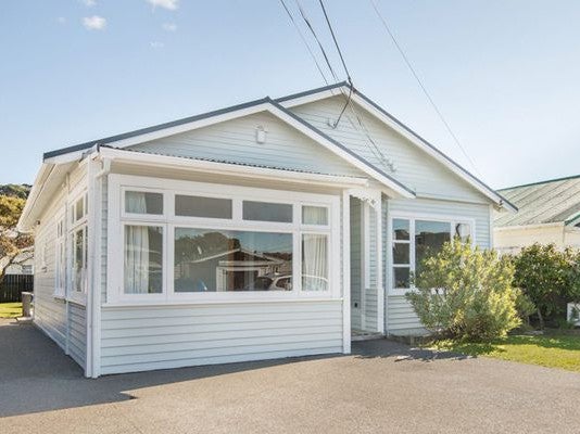 76 Yule Street, Kilbirnie, Wellington - Carousel 1