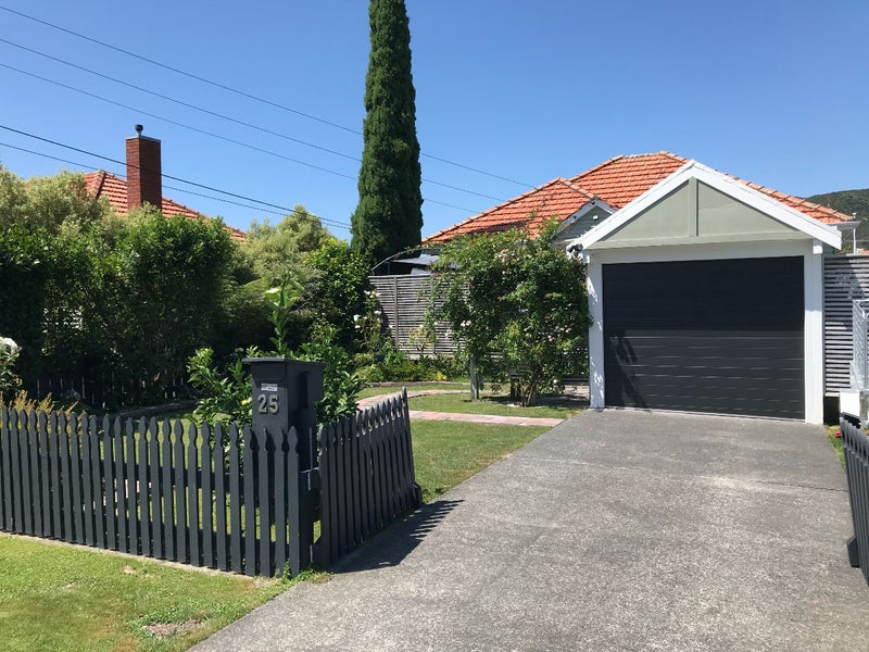 0 , Waterloo - Carousel 1