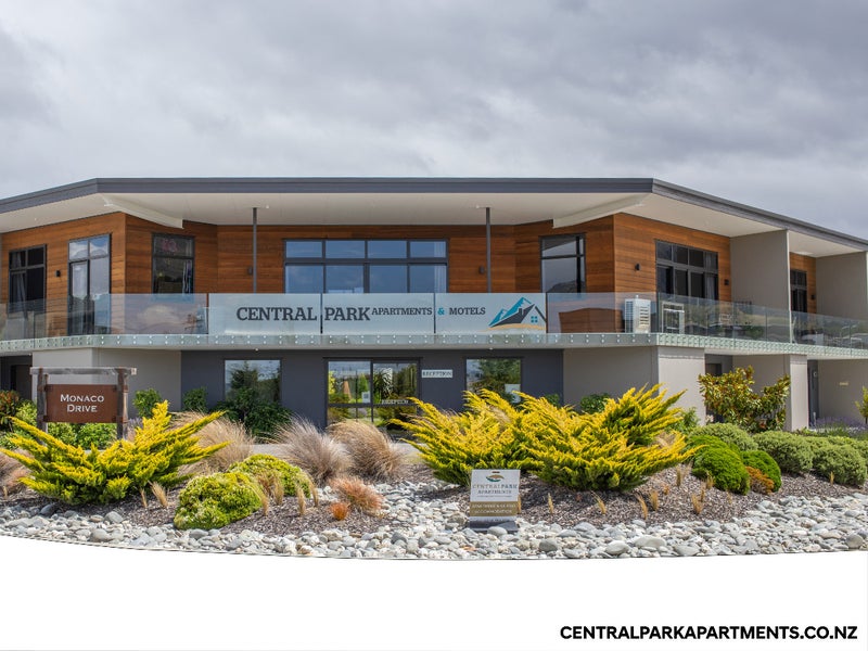 2014 Monaco Drive, CROMWELL, Cromwell - Carousel 1