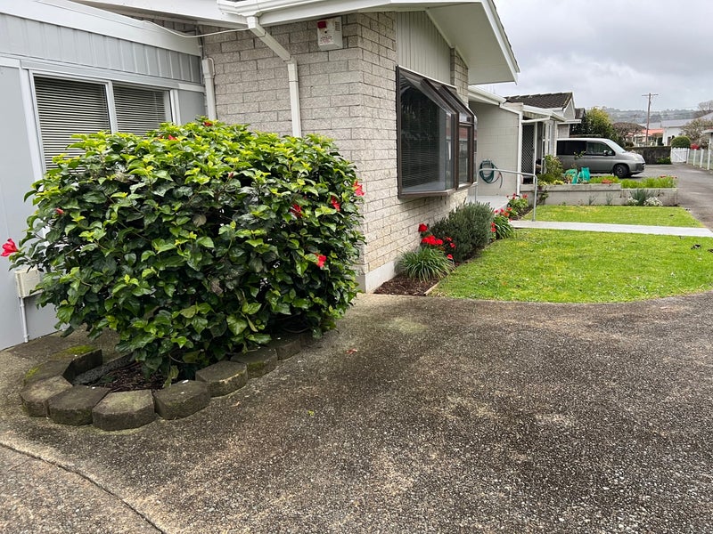 27B Princes Street, Kensington, Whangārei - Carousel 1