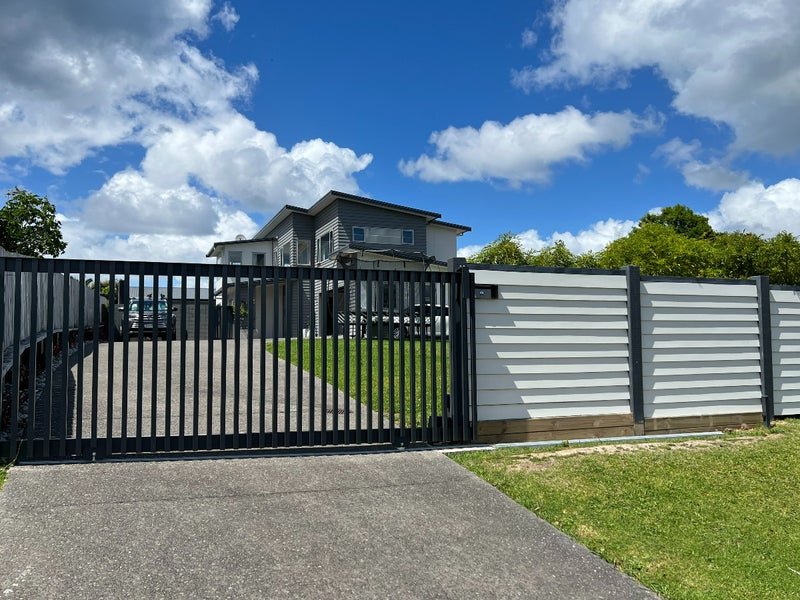 9 Tiri Road, Manly, Whangaparaoa - Carousel 1