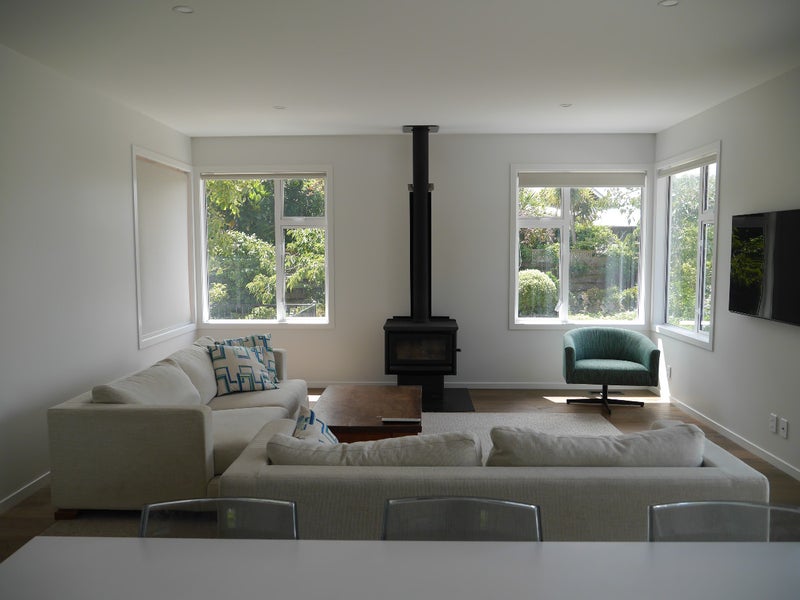 23 Pukatea Street, Eastbourne, Lower Hutt - Carousel 1