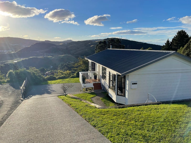 5 Caroni Way, Grenada Village, Wellington - Carousel 1