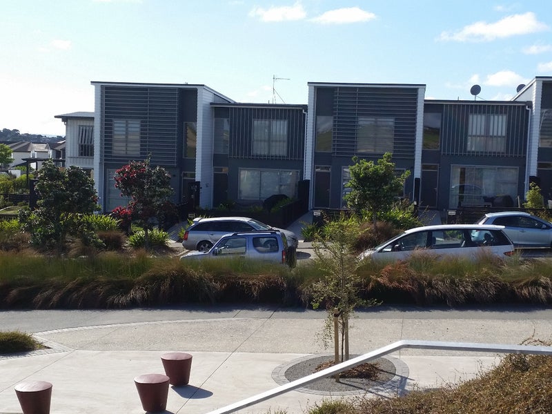 65 Caldera Drive, Long Bay, Auckland - Carousel 1