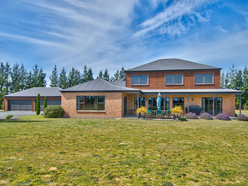 268 Weedons Ross Road, Christchurch - Carousel 1