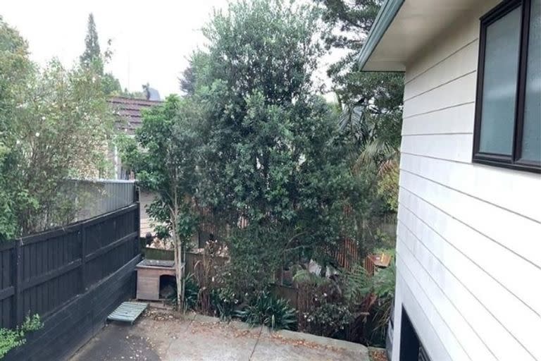 59A Welcome Bay Road, Welcome Bay, Tauranga - Carousel 1