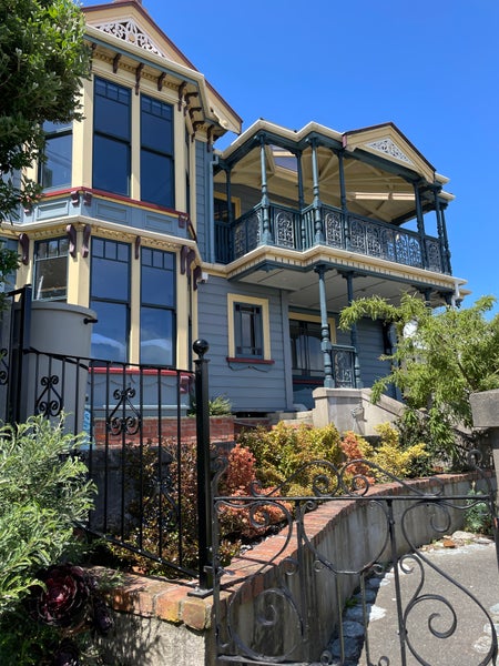 3 Doctors Common, Mount Victoria, Wellington - Carousel 1