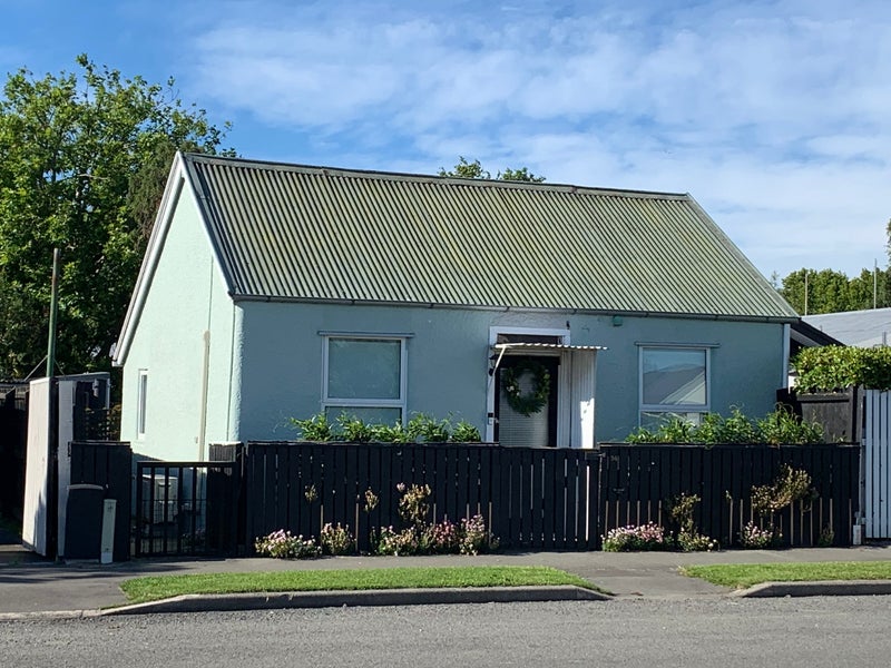 34 Edgeware Road, St Albans, Christchurch - Carousel 1