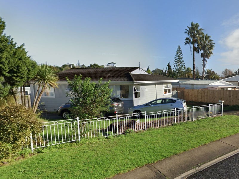 53 Captain Scott Road, Glen Eden, Auckland - Carousel 1