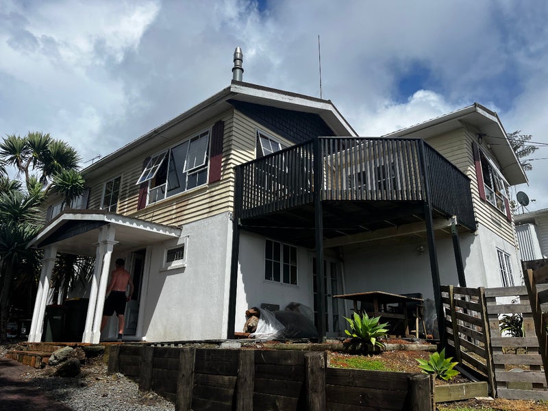 91 Fairview Avenue, Fairview Heights, Auckland - Carousel 1