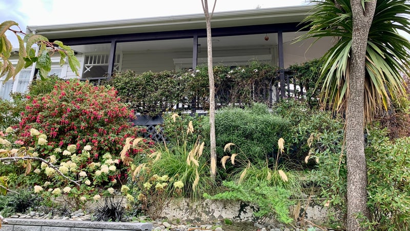 77 Marion Street, Macandrew Bay, Dunedin - Carousel 1