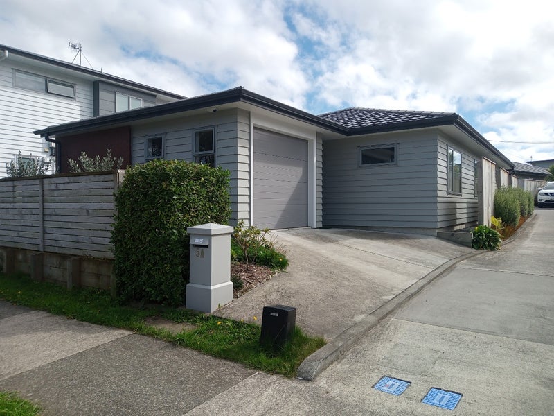 5A Rata Street, Naenae, Lower Hutt - Carousel 1