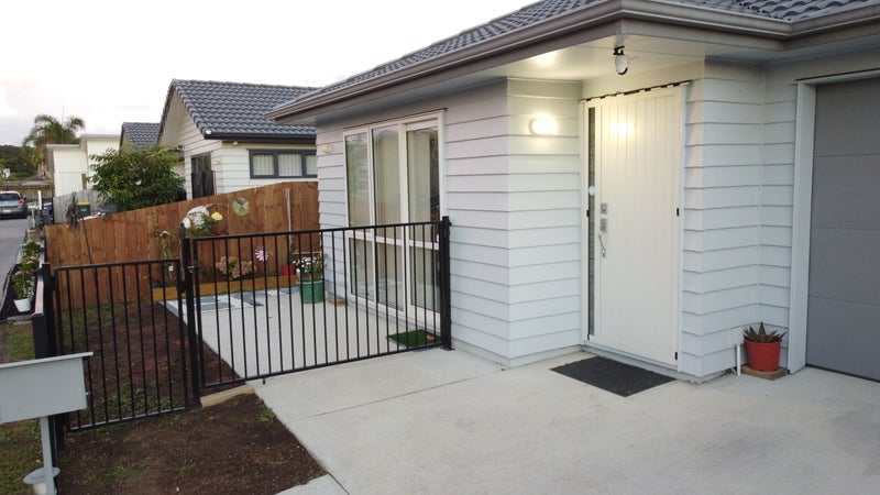 3 Isbister Lane, Wiri, Auckland - Carousel 1