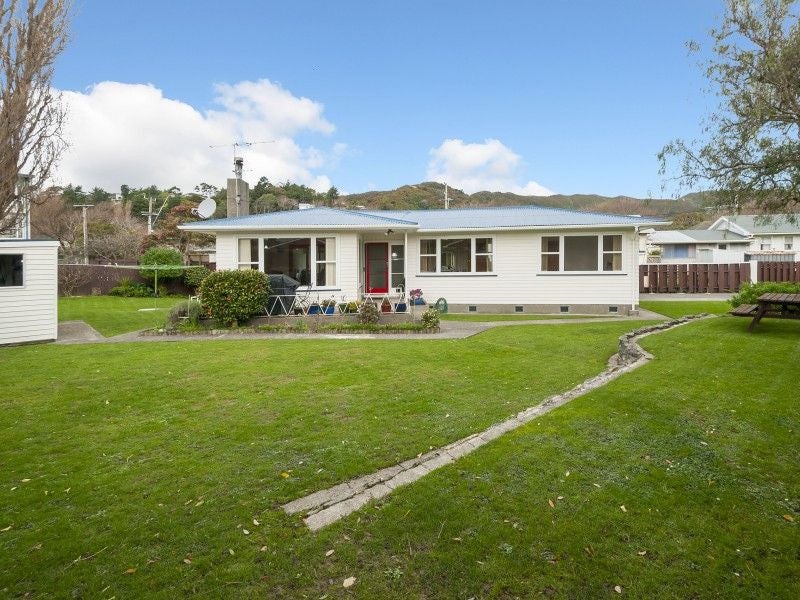 19A Naenae Road, Naenae, Lower Hutt - Carousel 1