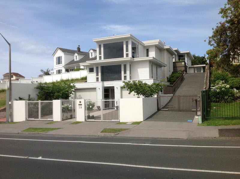 79 The Parade, Bucklands Beach, Auckland - Carousel 1