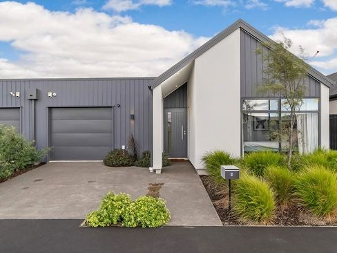 5 Grey Way Road, Russley, Christchurch - Carousel 1