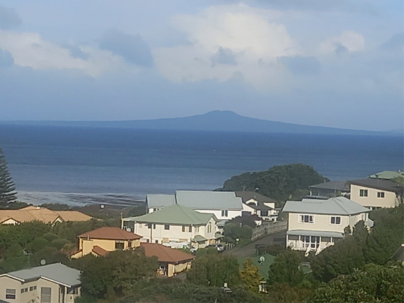 13 Kotanui Avenue, Army Bay, Whangaparaoa - Carousel 1