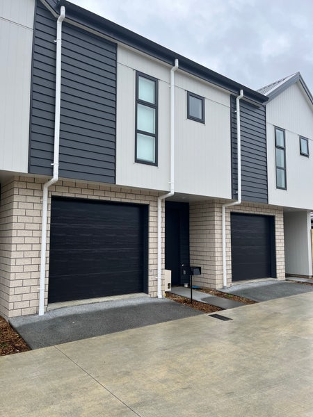 7/1B North Ridge Drive, Rototuna North, Hamilton - Carousel 1