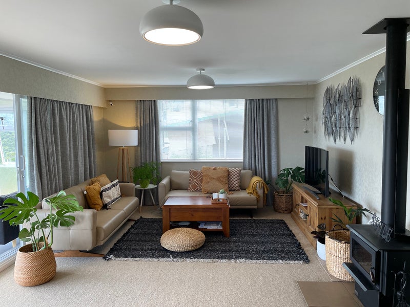 36 Titiro Moana Road, Korokoro, Lower Hutt - Carousel 1