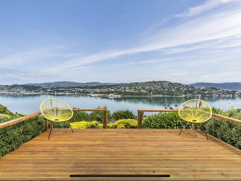 139 Akaroa Drive, Maupuia, Wellington - Carousel 1