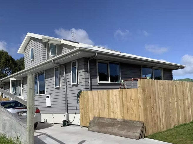 3A Taiaho Place, Mount Maunganui - Carousel 1