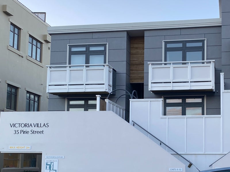 3/35 Pirie Street, Mount Victoria, Wellington - Carousel 1