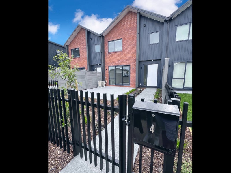 4 Aquamarine road, Hingaia, Auckland - Carousel 1