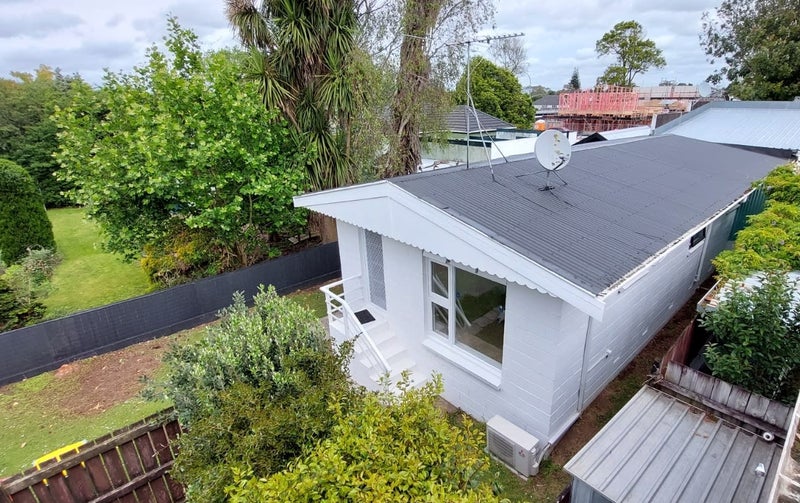 2/21 Marr Road, Manurewa, Auckland - Carousel 1