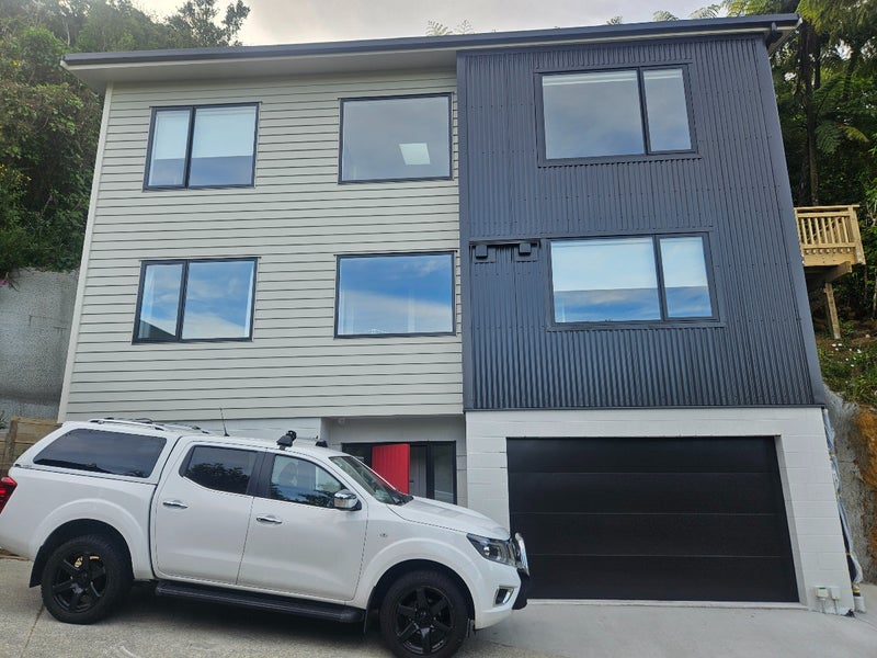 69D Chamberlain Road, Karori, Wellington - Carousel 1