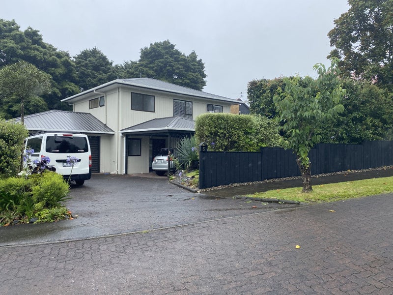 5 Spruce Place, Totara Heights, Auckland - Carousel 1