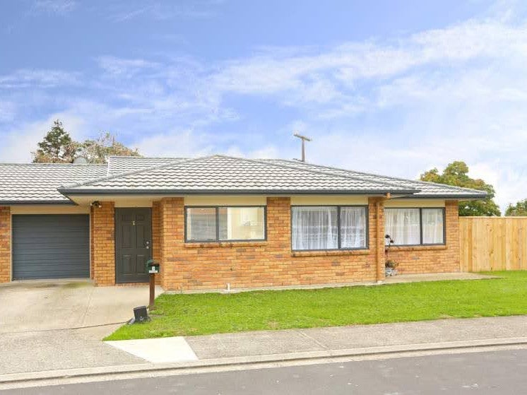 1 Carlas Way, Ranui, Auckland - Carousel 1