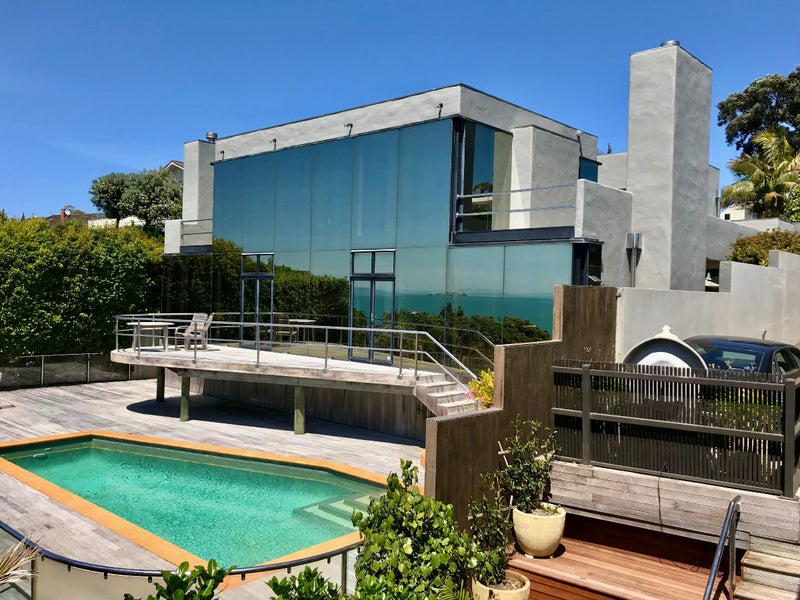 14 Seacliffe Avenue, Belmont, Auckland - Carousel 1