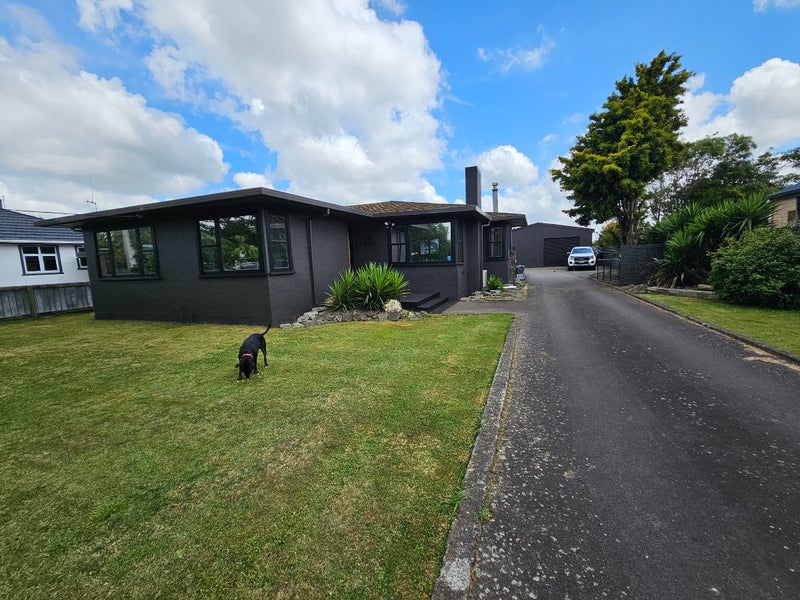 38 Ngaire Street, Longburn, Palmerston North - Carousel 1