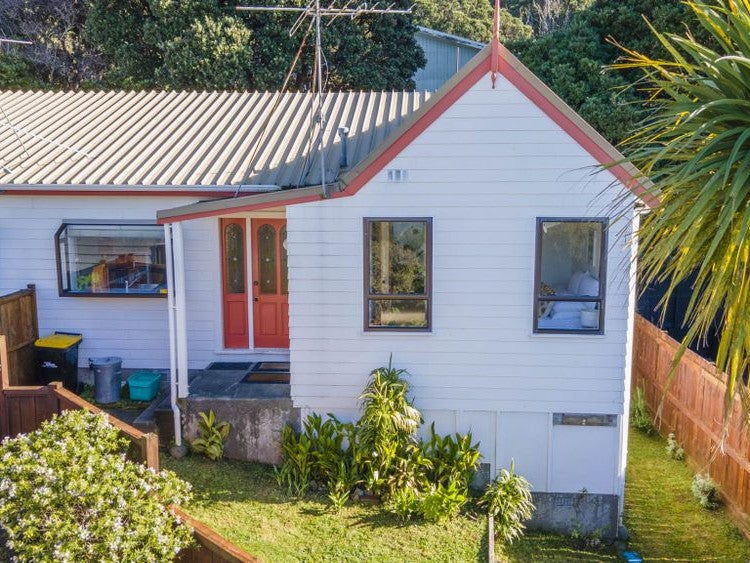 156B Moxham Avenue, Hataitai, Wellington - Carousel 1