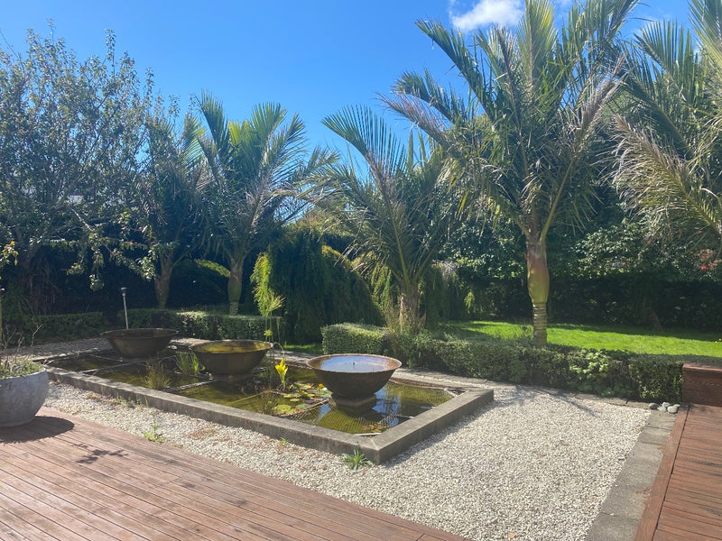 19A Shelter Grove, Frankleigh Park, New Plymouth - Carousel 1