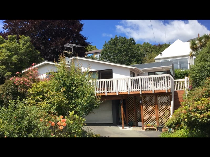 21 Fairfax Street, Maori Hill, Dunedin - Carousel 1