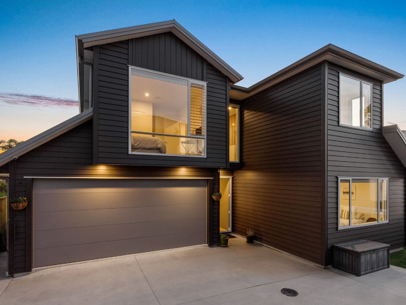 4A Preston Avenue, Belmont, Auckland - Carousel 1