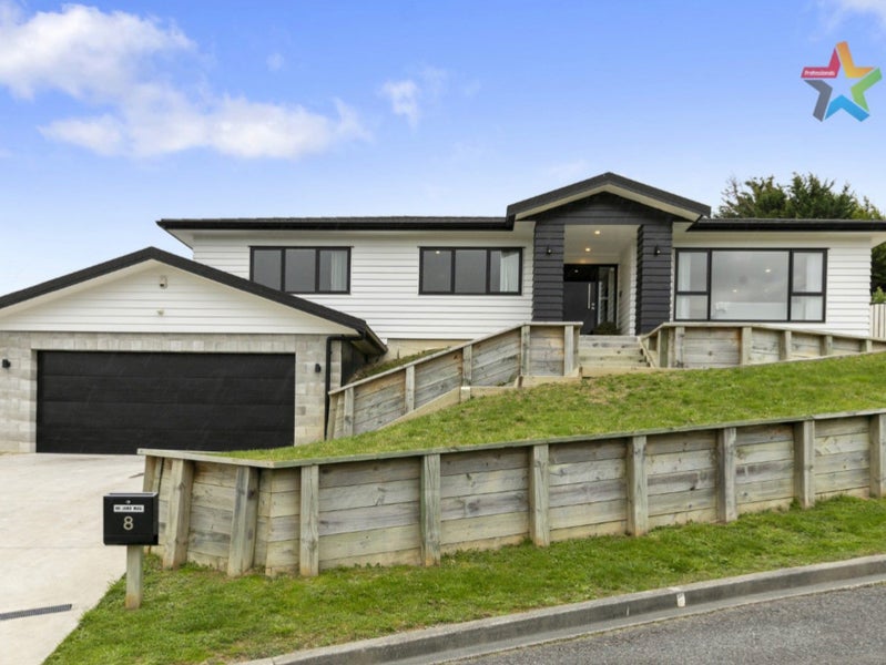 8 Frankie Stevens Place, Riverstone Terraces, Upper Hutt - Carousel 1