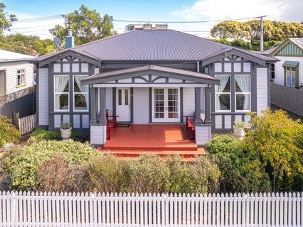 15 Mason Terrace, Gonville, Whanganui - Carousel 1