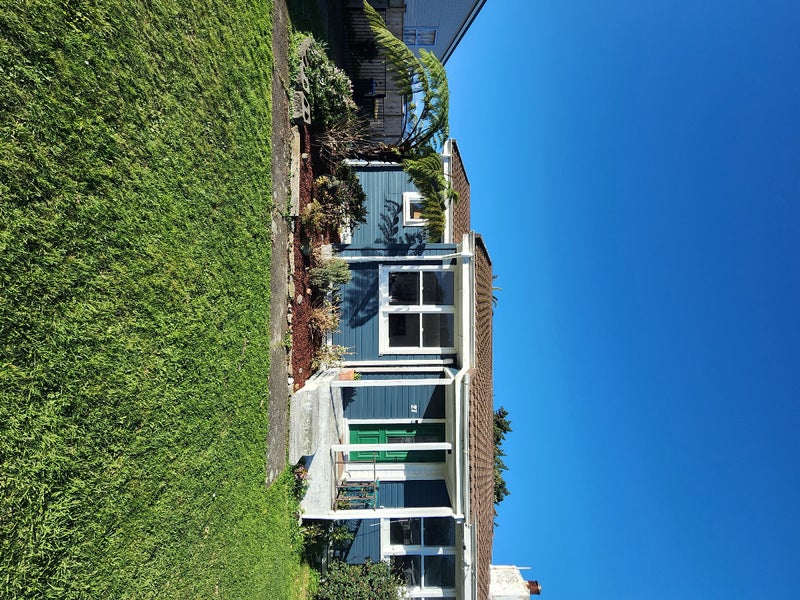 27 Whanga Crescent, Titahi Bay, Porirua - Carousel 1