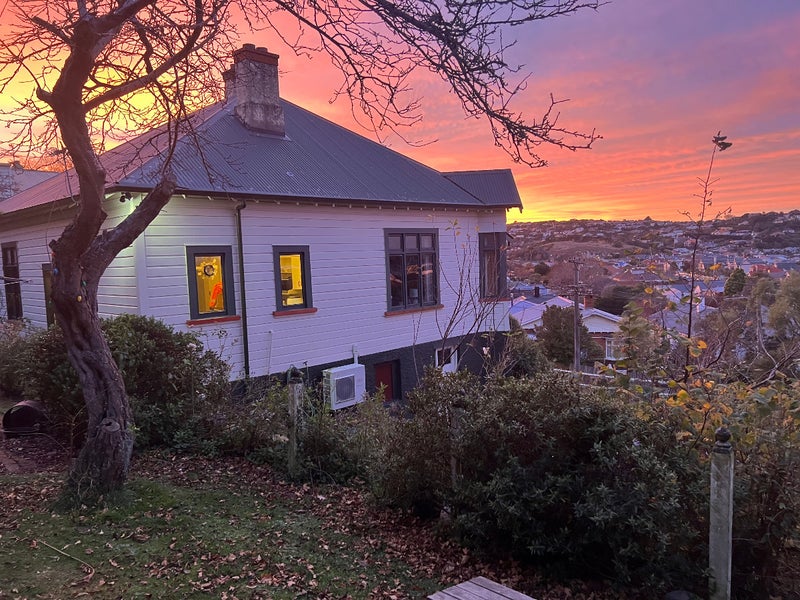 11 Moana Crescent, Musselburgh, Dunedin - Carousel 1