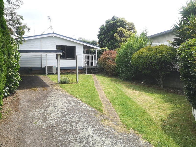 410 Saint Aubyn Street, Lynmouth, New Plymouth - Carousel 1