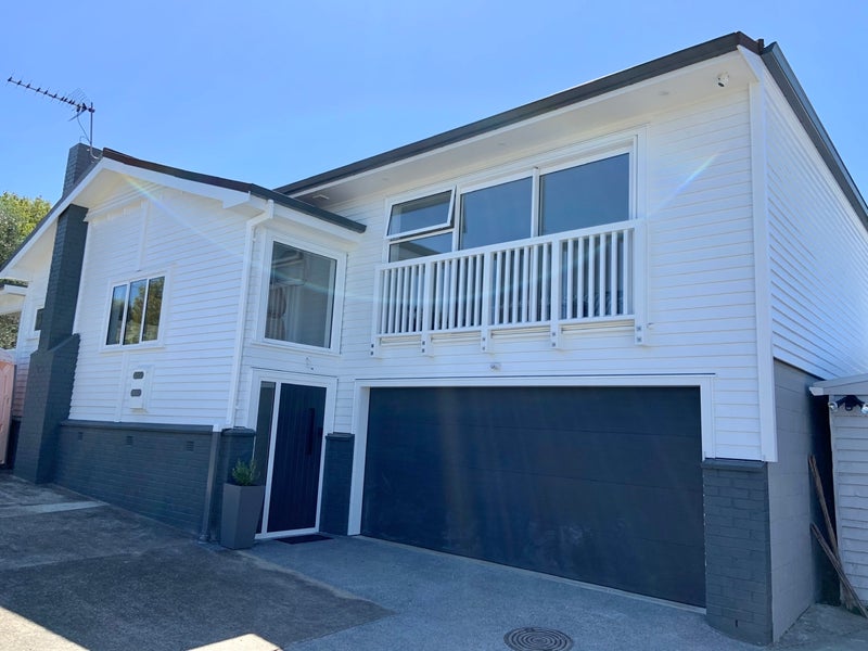 3 Ngatiawa Street, One Tree Hill, Auckland - Carousel 1