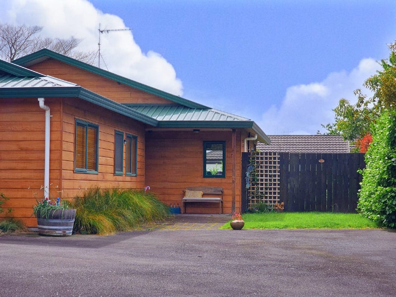 9 Sarindah Place, Fairview Downs, Hamilton - Carousel 1