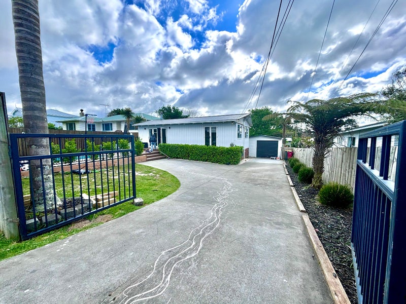 36 Trigg Road, Huapai, Kumeu - Carousel 1