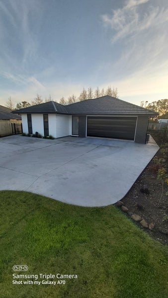 18 Rock Ridge Drive, Te Kamo, Whangārei - Carousel 1