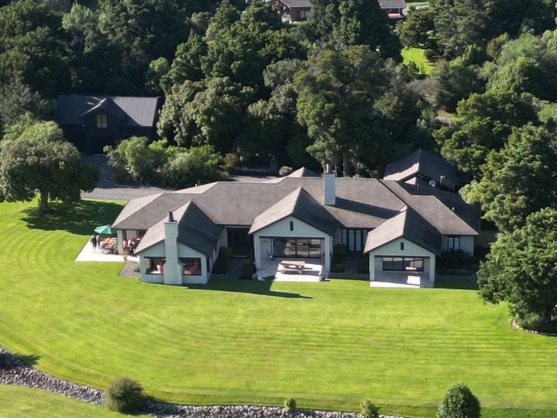 74 Montys Lane, WOODSIDE, GREYTOWN - Carousel 1