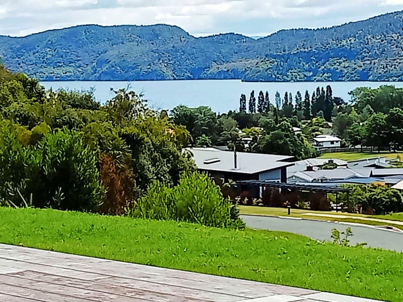 22 Kittyhawk Drive, Taupo - Carousel 1